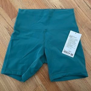 Lululemon Wunder Train High Rise Short 6”